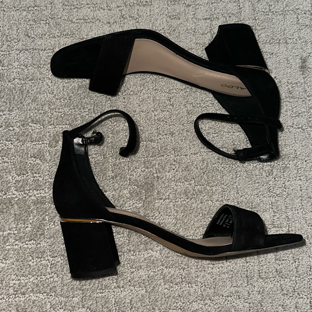Black aldo heels